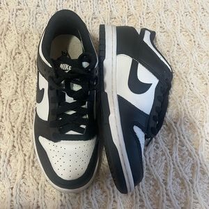 Panda Nike Dunks